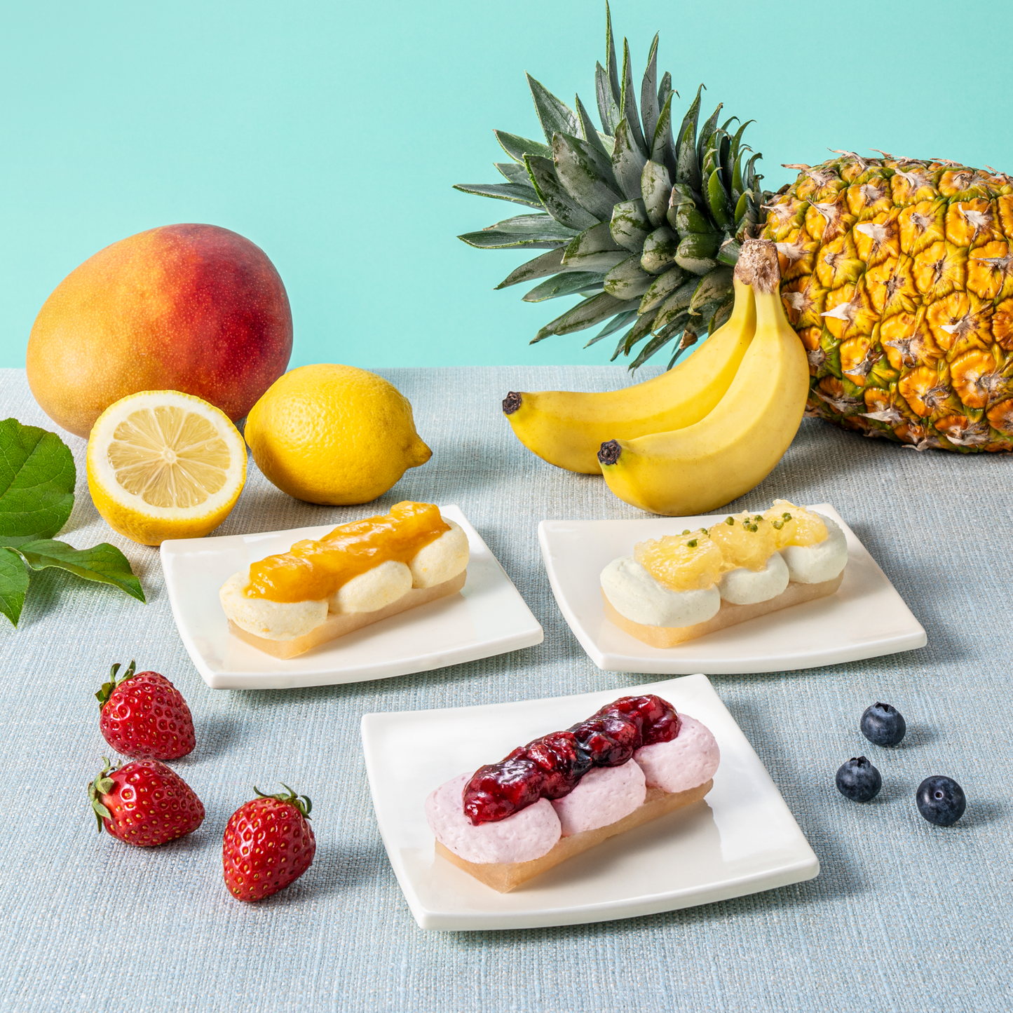 フルーティーフローズンケーキ ベリー&アサイー