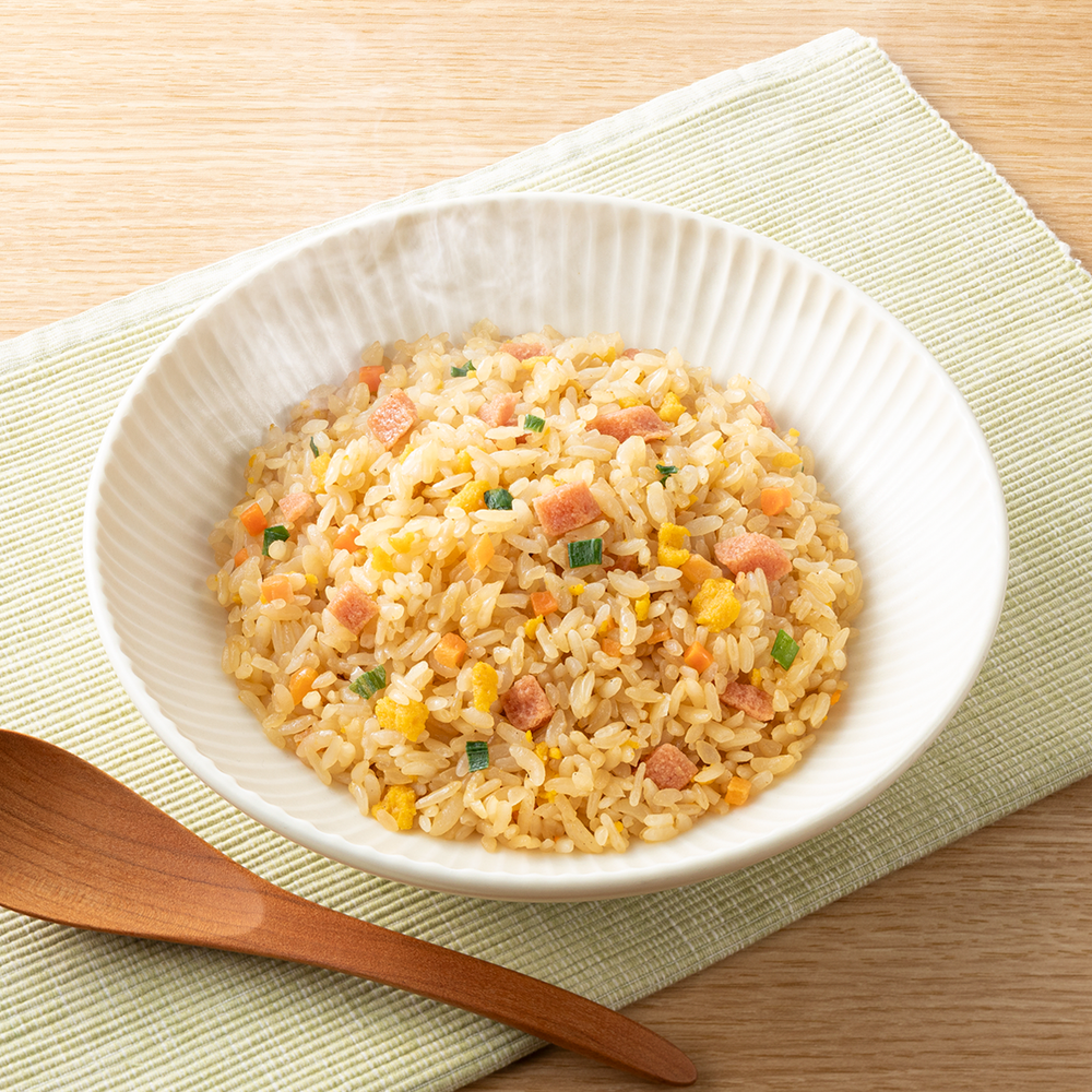 こんにゃく米とお米で作った炒飯