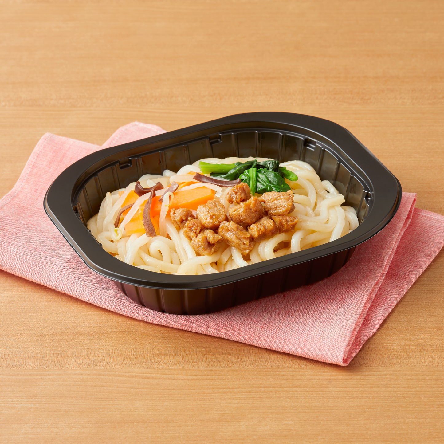 米粉麺でつくった彩り野菜まぜそば