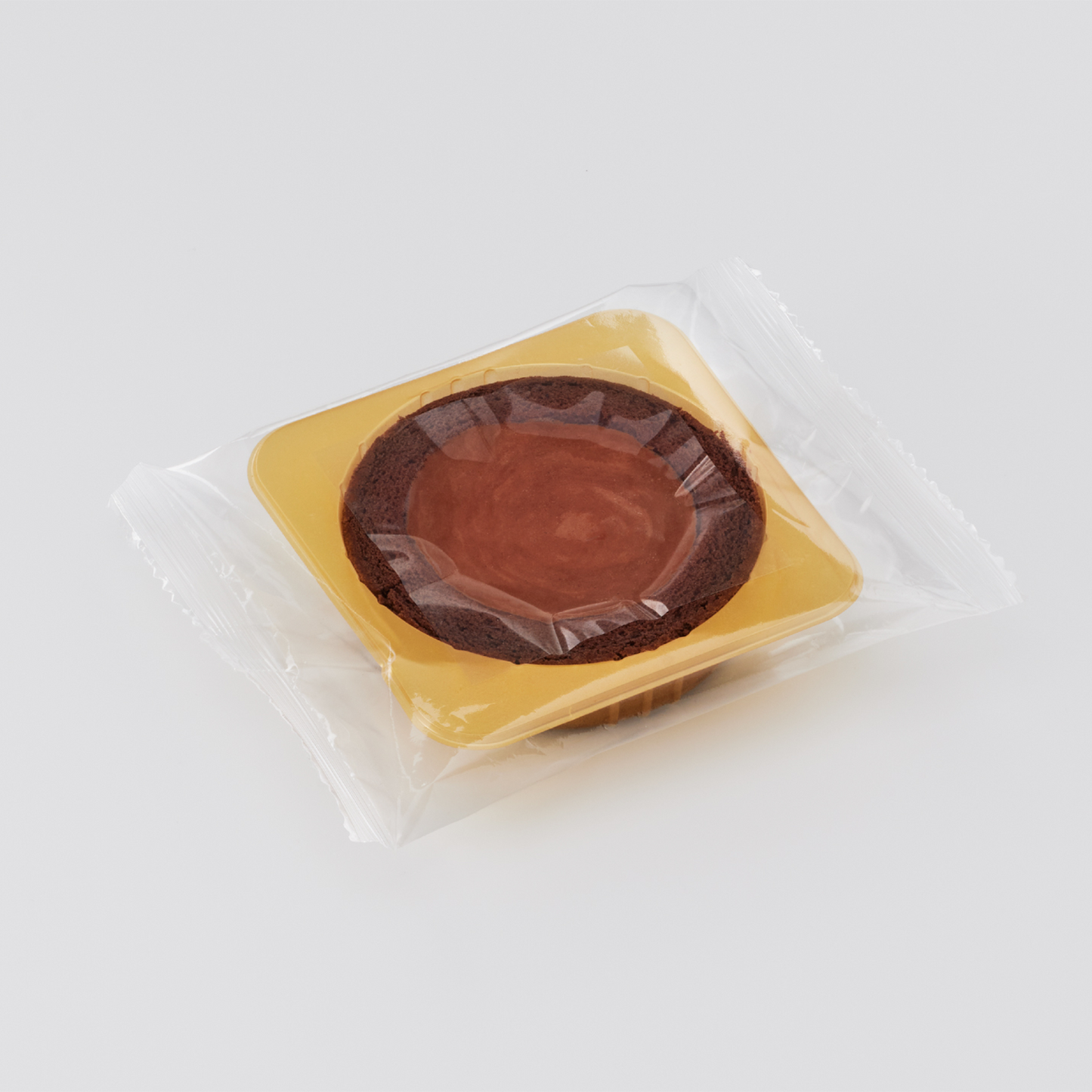 ふんわりロールケーキ豆乳クリーム仕立て チョコ