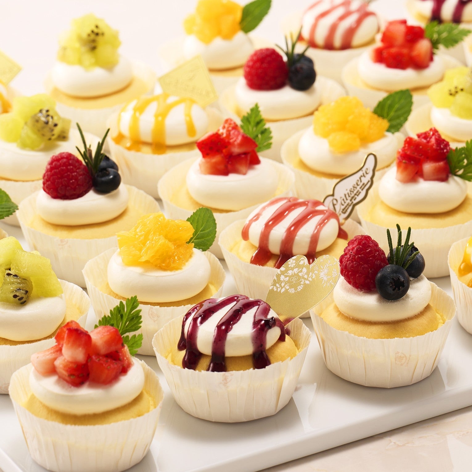 植物生まれの豆乳クリームカップケーキ（10個入り） – BEYOND FREE